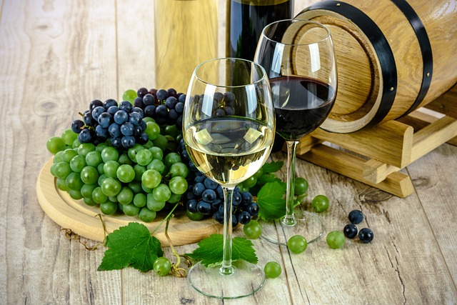 Czy płyn do płukania jamy ustnej zawiera alkohol? Czy płyn do płukania jamy ustnej zawiera alkohol?