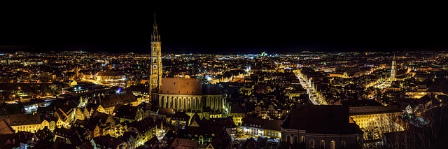 Na czym trzyma się dolna proteza? Na czym trzyma się dolna proteza?